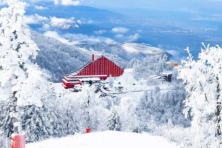 Skiing in Turkey New Year