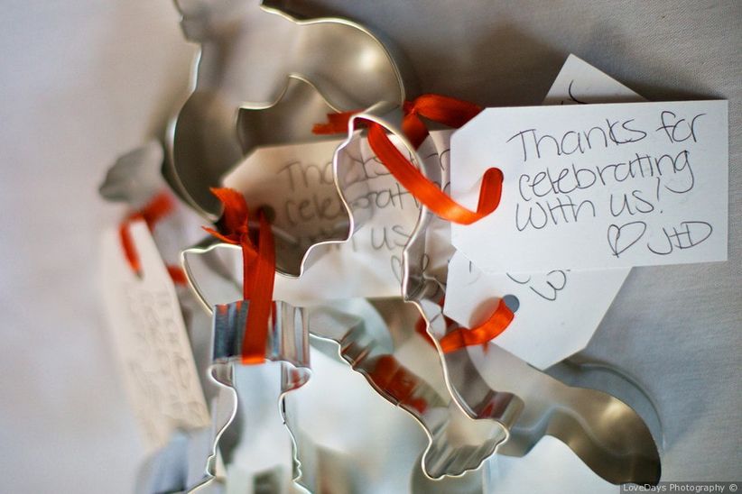 cookie cutter wedding favors