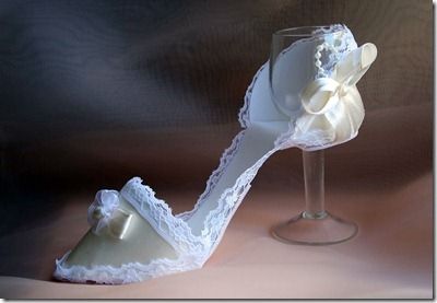 Бокал-туфелька невесты