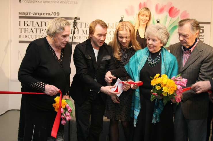 Вера Васильева принимает участие во всех важных мероприятиях театра