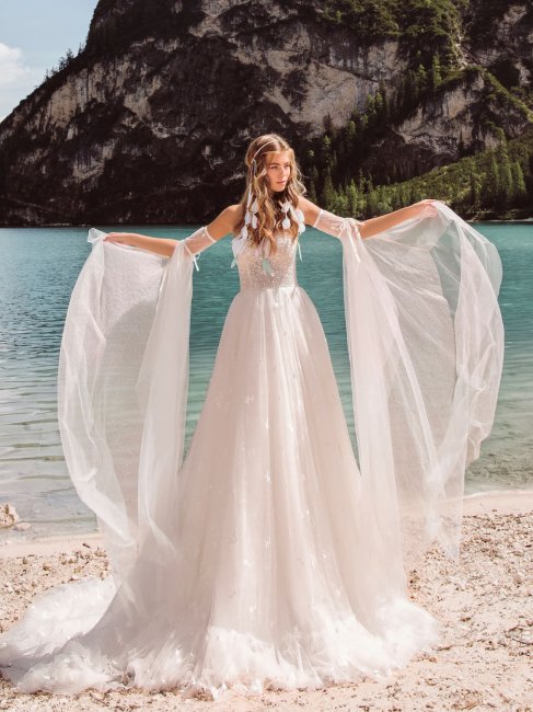 Свадебное платье со съемными рукавами